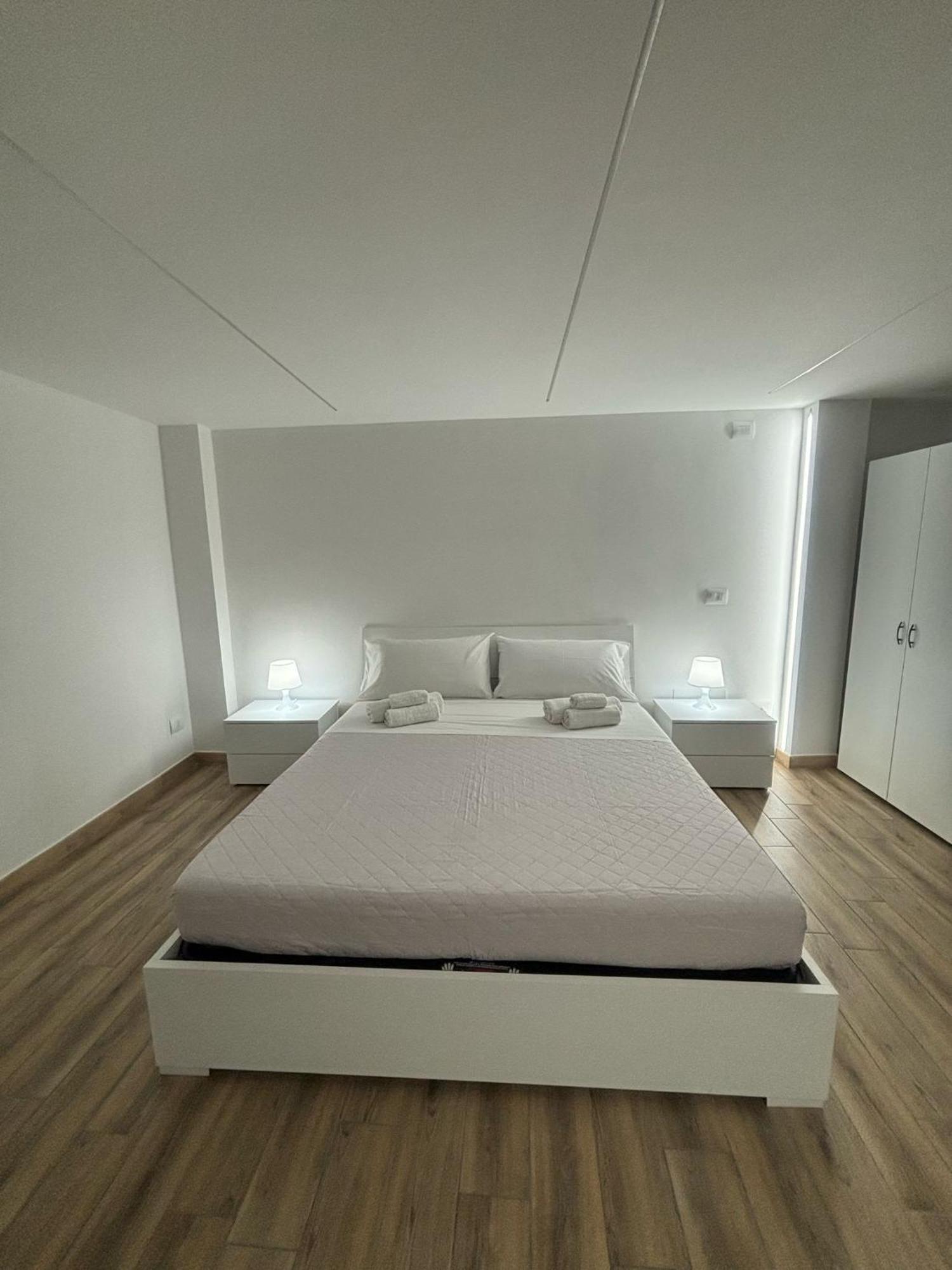 Carmen'S House Bed & Breakfast Нетуно Екстериор снимка